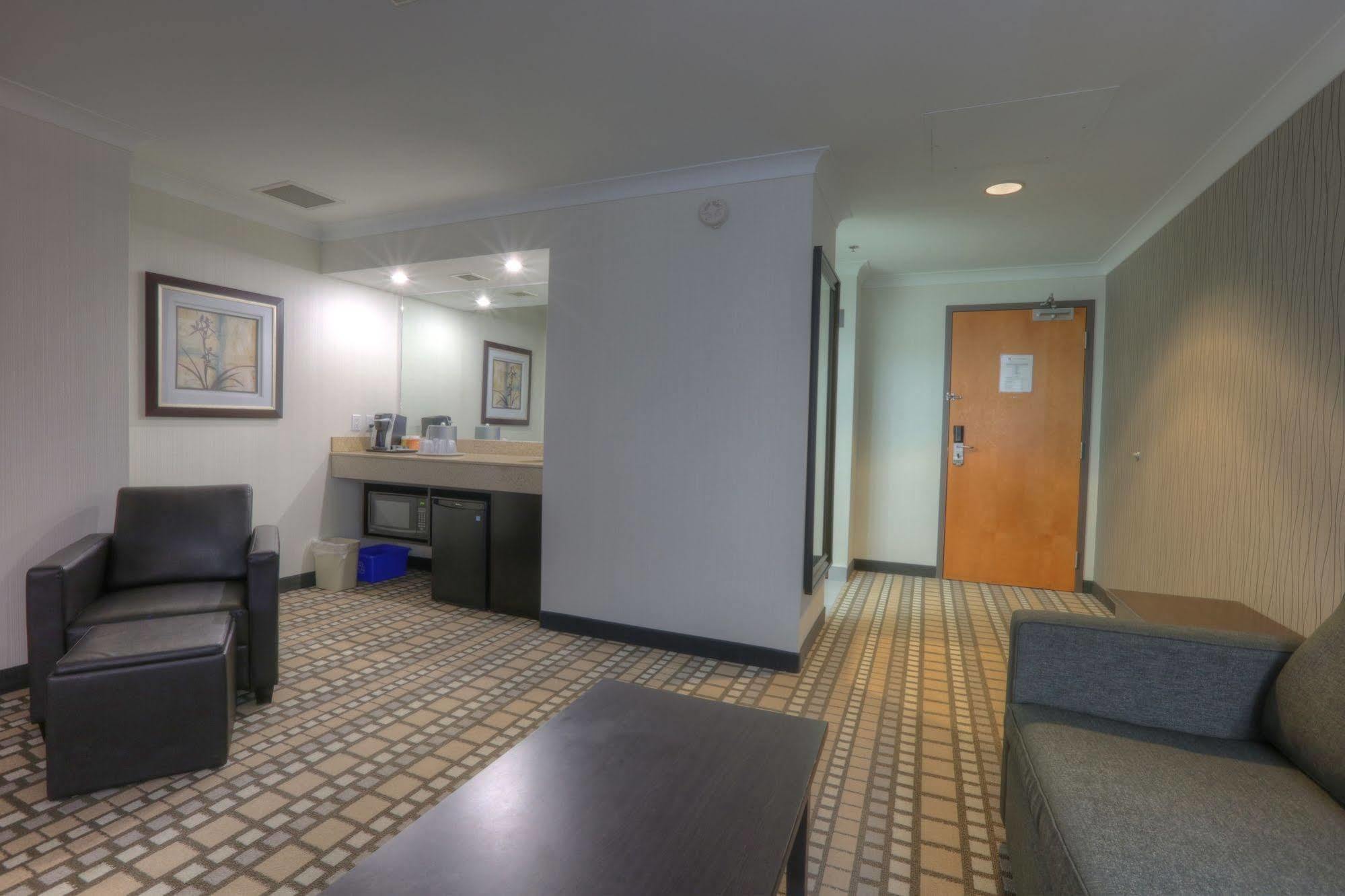 Hotel Clarion &