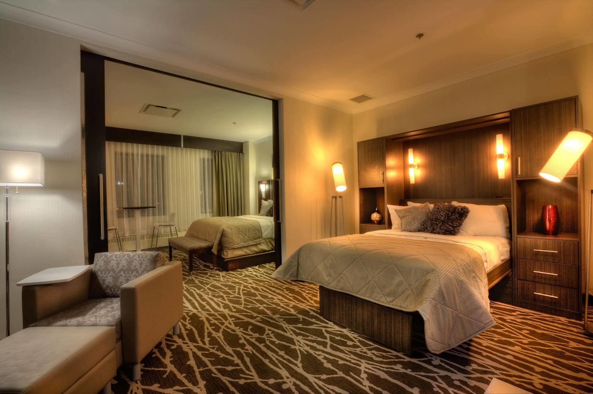 Hotel Clarion & Winnipeg